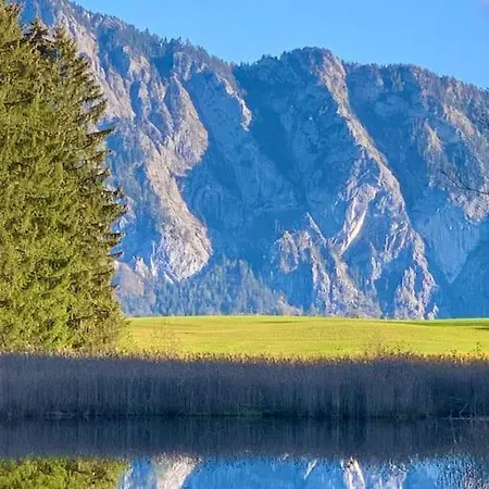 Attersee - Ganzes Ferienhaus, Seeblick, Kamin, Sauna *