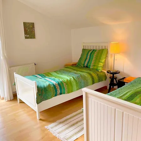 Attersee - Ganzes Ferienhaus, Seeblick, Kamin, Sauna Apartmán Nussdorf am Attersee