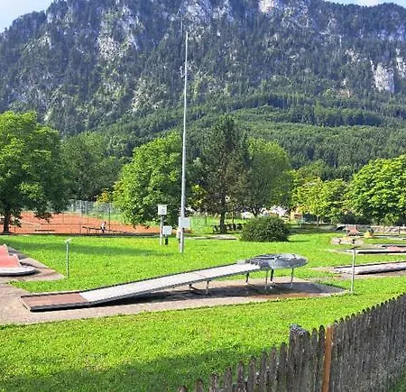 Attersee - Ganzes Ferienhaus, Seeblick, Kamin, Sauna Apartmán Nussdorf am Attersee