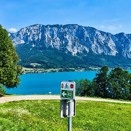 Attersee - Ganzes Ferienhaus, Seeblick, Kamin, Sauna