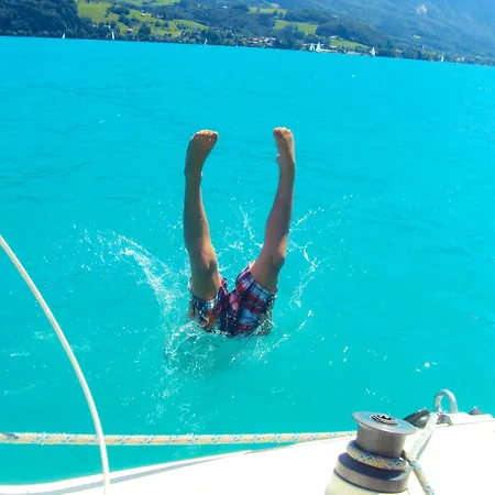 Attersee - Ganzes Ferienhaus, Seeblick, Kamin, Sauna Apartment *