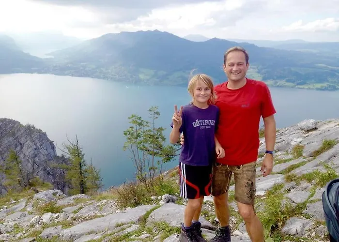 Attersee - Ganzes Ferienhaus, Seeblick, Kamin, Sauna *