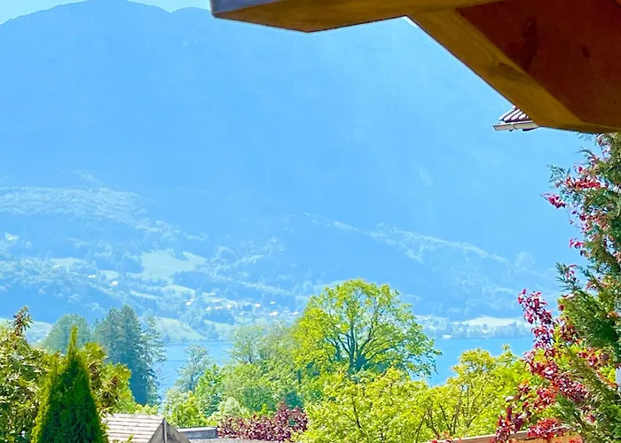 Attersee - Ganzes Ferienhaus, Seeblick, Kamin, Sauna * Nussdorf am Attersee