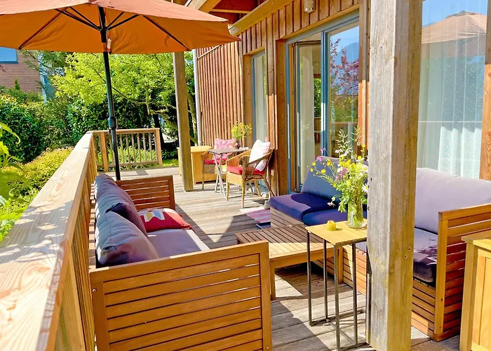 Attersee - Ganzes Ferienhaus, Seeblick, Kamin, Sauna Nussdorf am Attersee